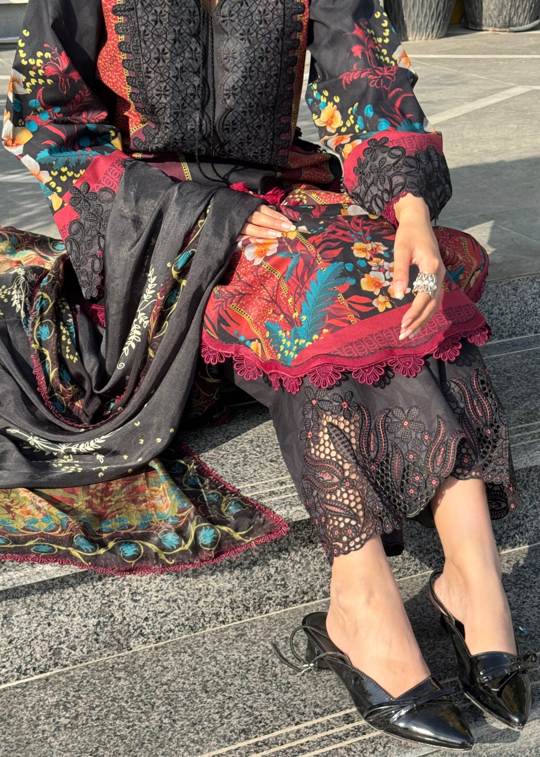 Sehrish_Kanwal_Summer_Festive_Eshal_3_Piece_Suit