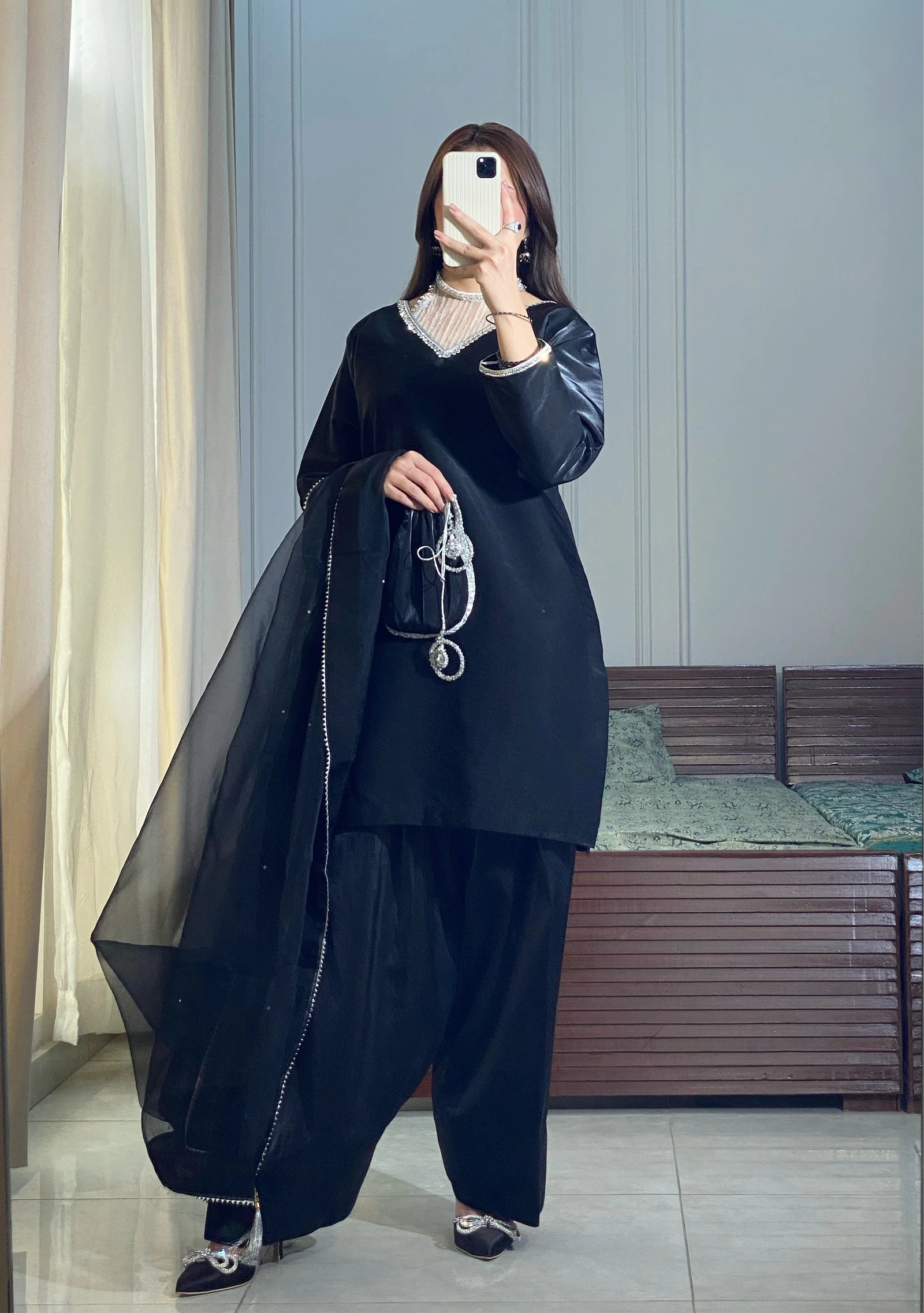 Black_Farshi_Shalwar_-_Mataish-8516515