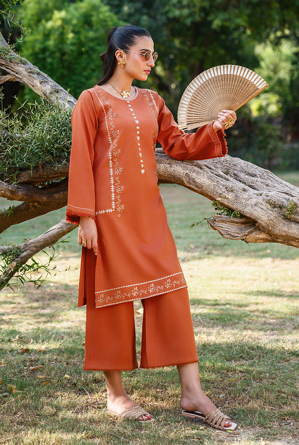 Sehrish_Kanwal_Rust_DL-05_Ready_to_wear_2pc