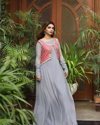 Greyish_Pink_Duo_-_Mataish_Couture-5033437