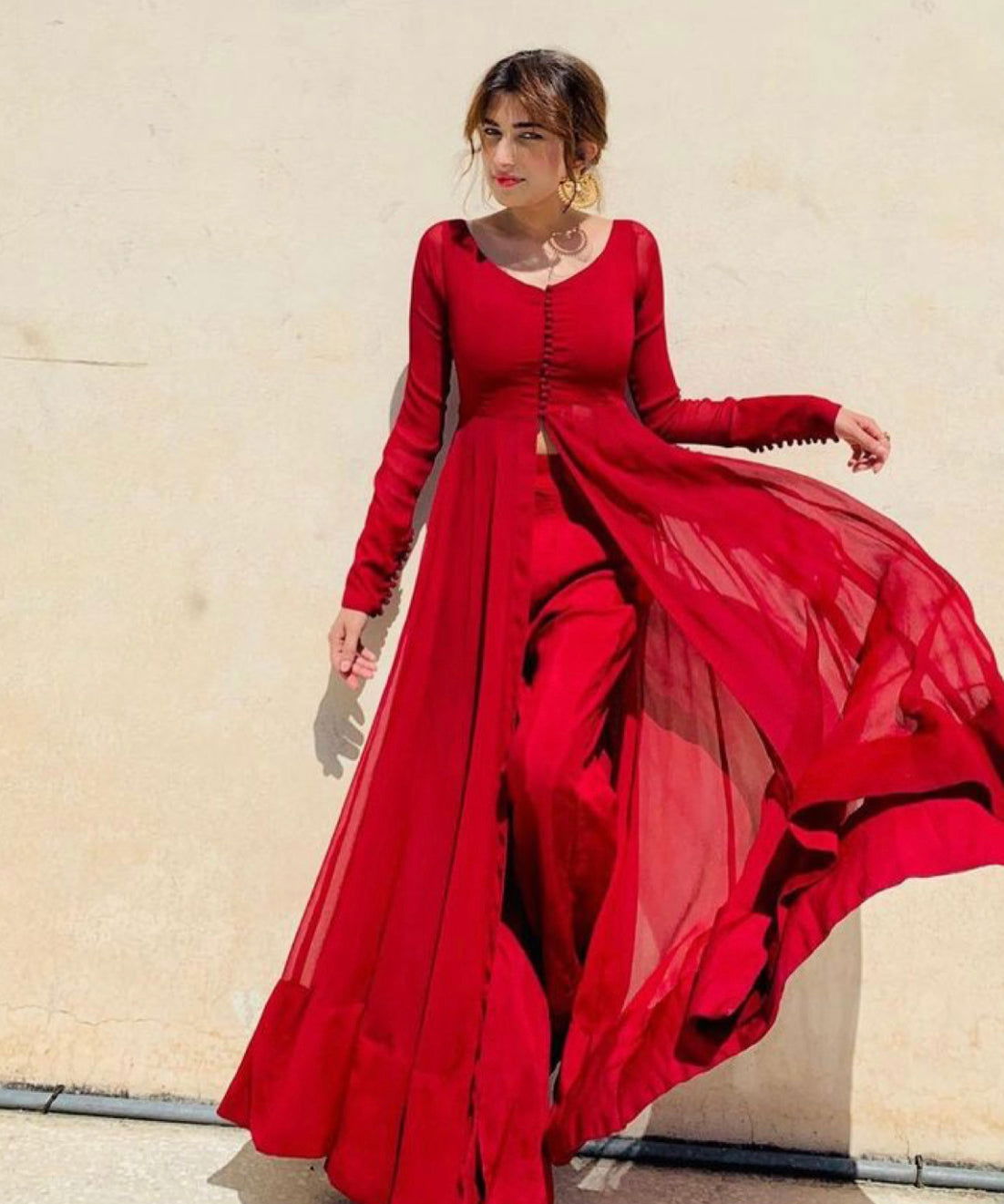 HOT_RED_-_Mataish-7990379