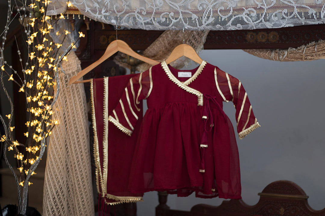 Maroon_Angharka_-_Mataish-7990333