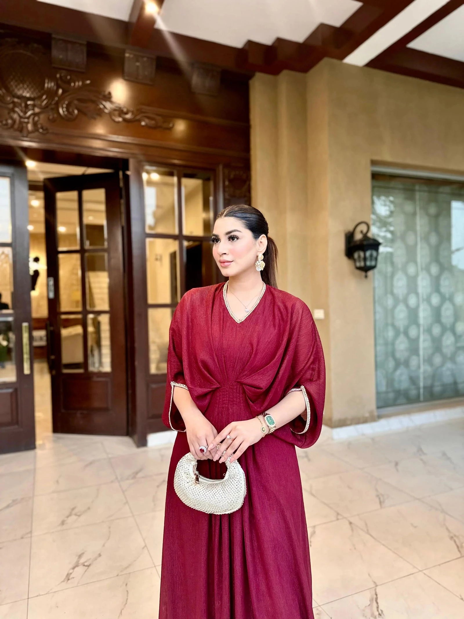 Maroon_Kaftan_-_Mataish-7990897