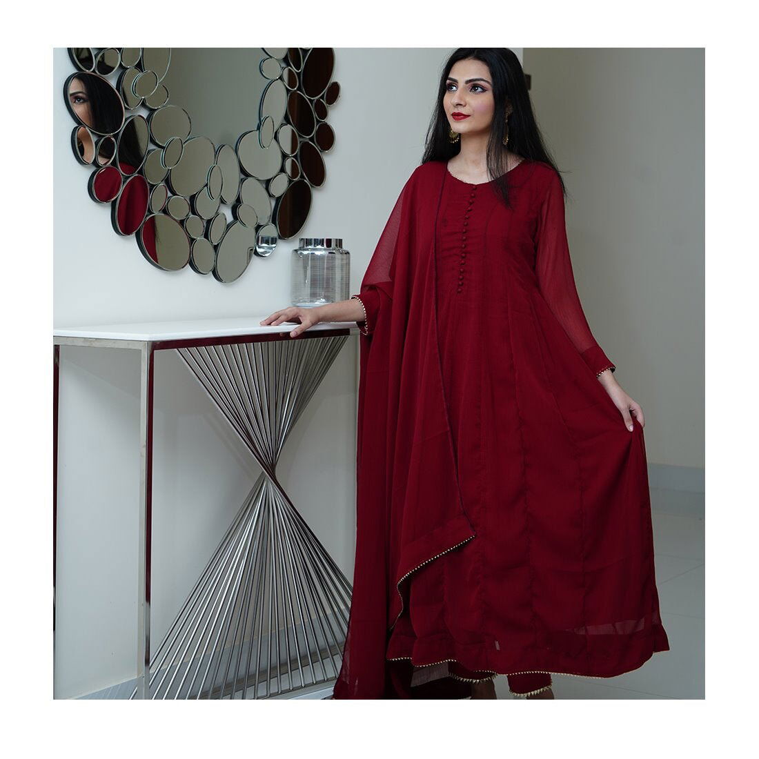 Mughal_Anarkali_-_Mataish-7990119