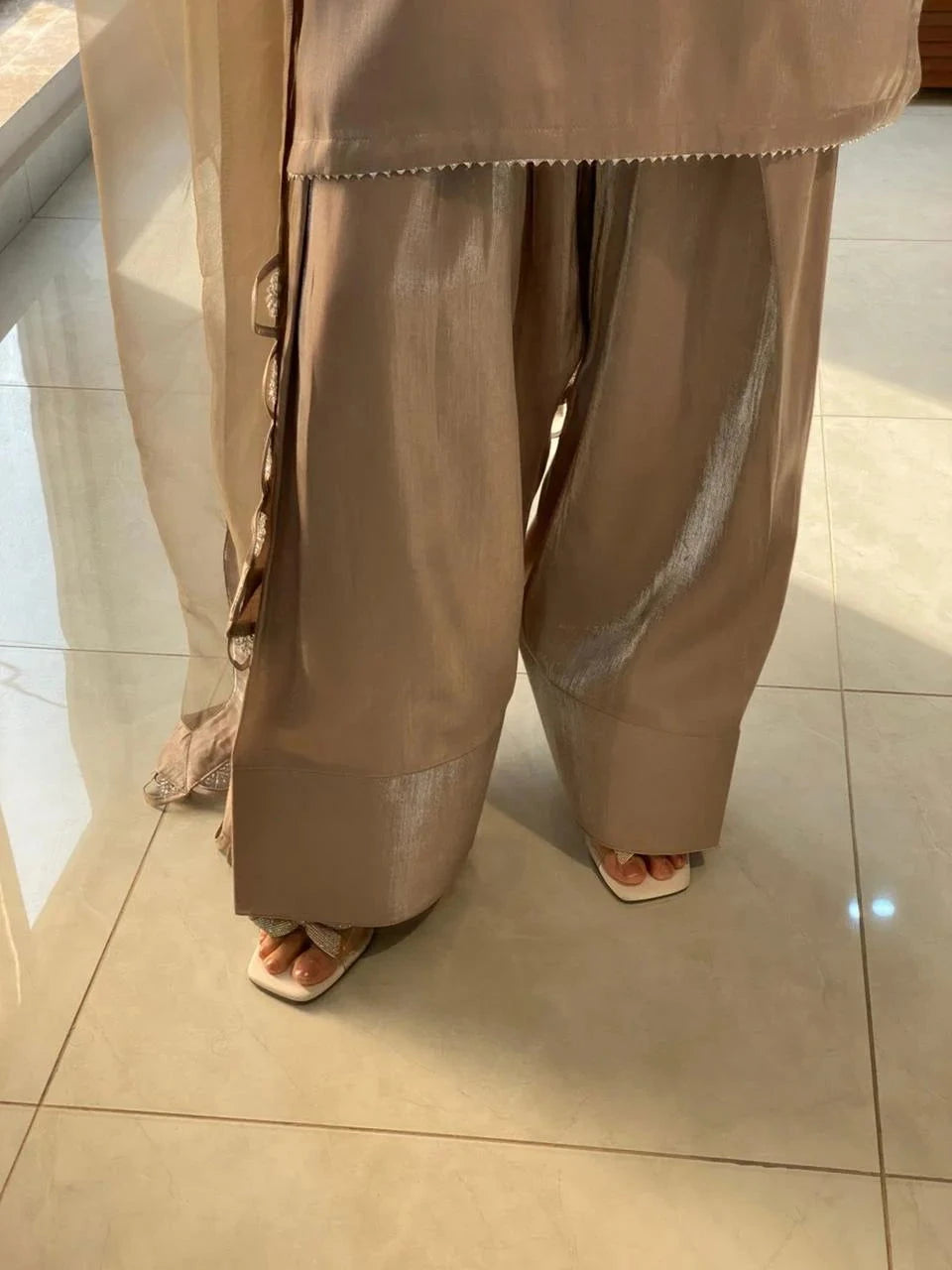 Noor-e-Farshi_-_Mataish-8516776