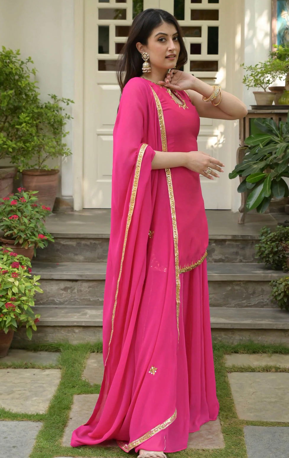 Pink_Flash_-_Mataish-7990462