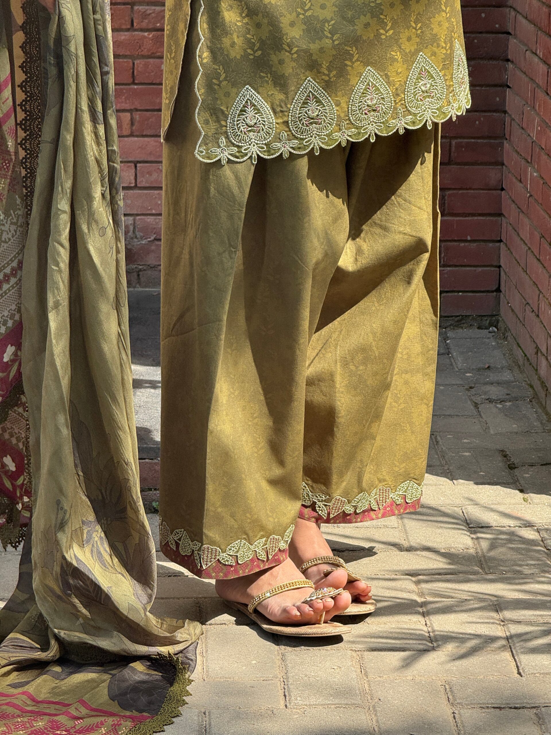 Ayla_3_Piece_RTW_Olive_Green_by_Sehrish_Kanwal_2026_for_Eid