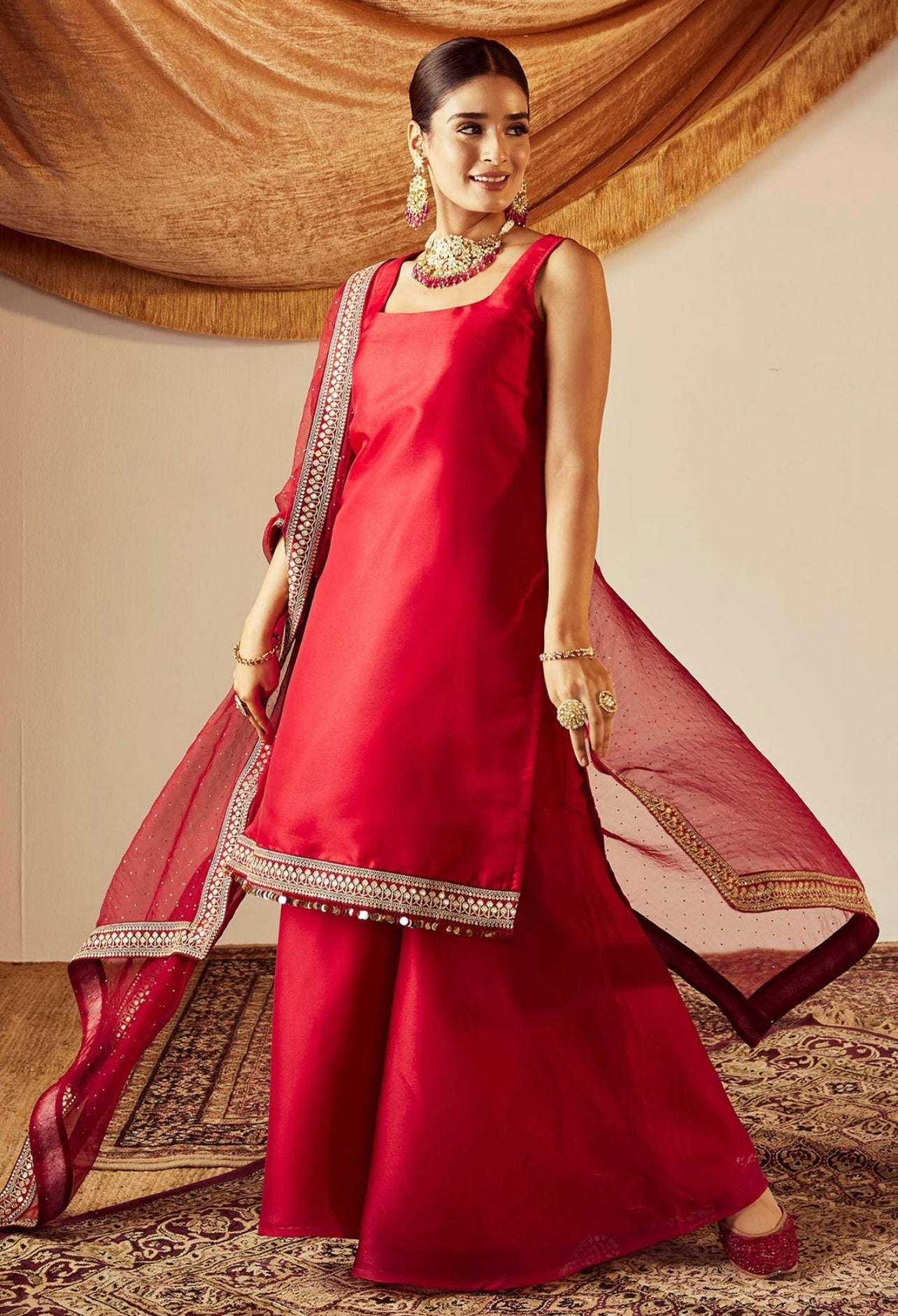 Red_Raw_Silk_-_Mataish-7990448