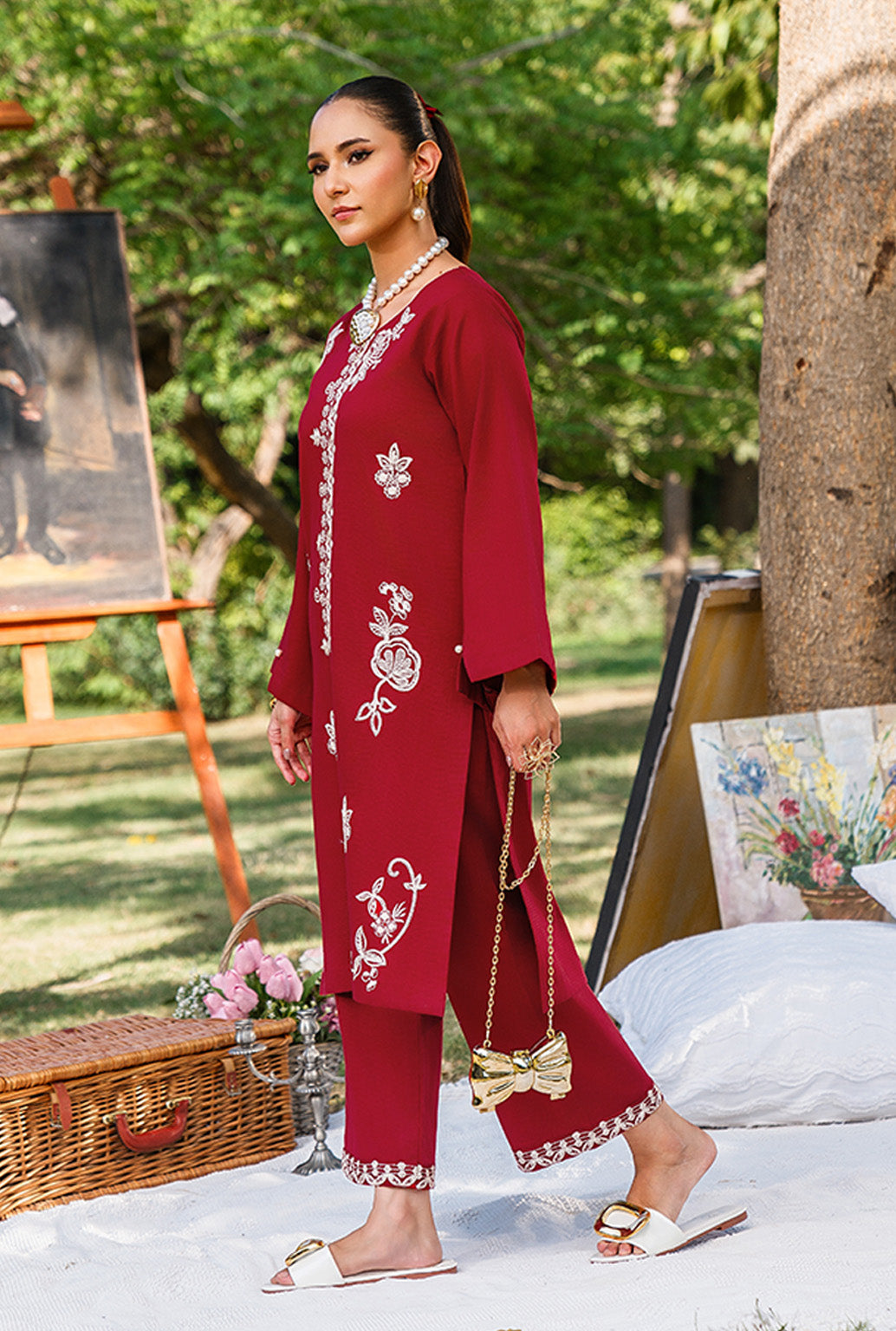 Sehrish_Kanwal_Rich_red_DL-03_Ready_to_wear_2pc