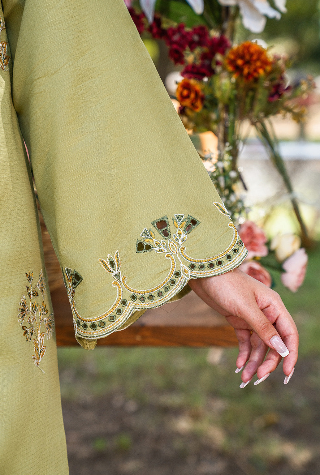 Sehrish_Kanwal_lime_green_DL-04_Ready_to_wear_2pc