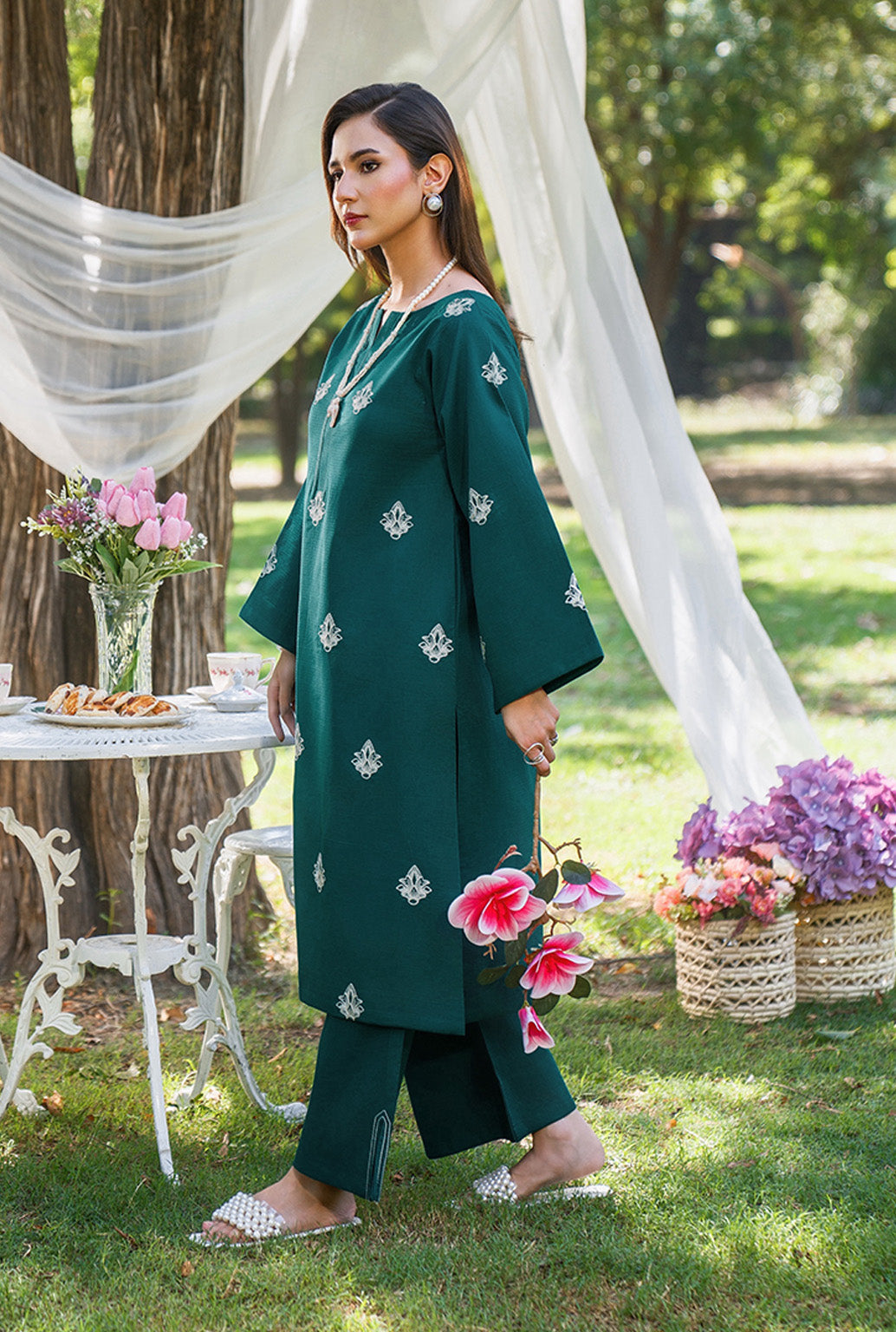Sehrish_Kanwal_teal_green_DL-02_Ready_to_wear_2pc