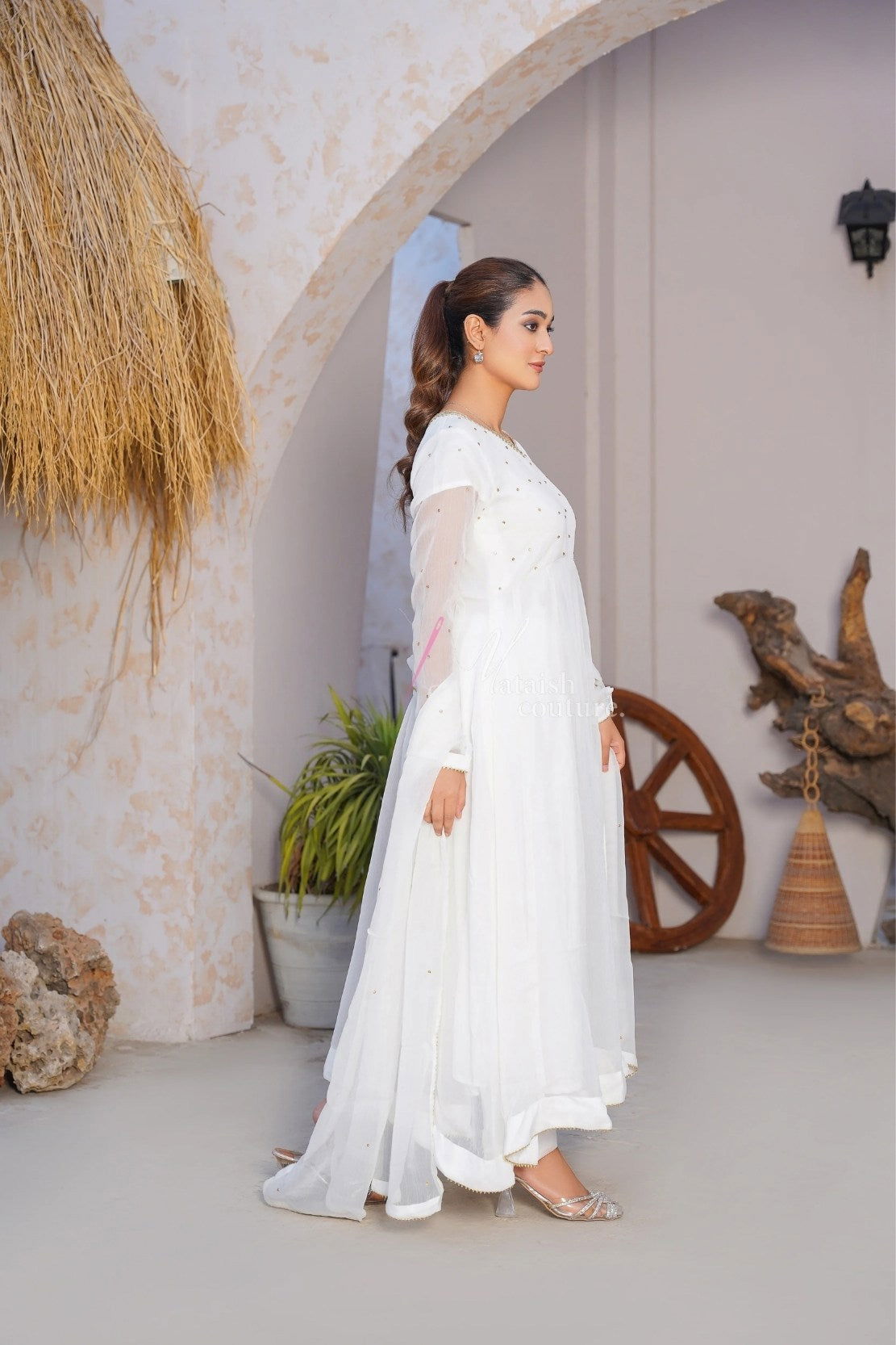 Snow_White_Anarkali_-_Mataish-7990738
