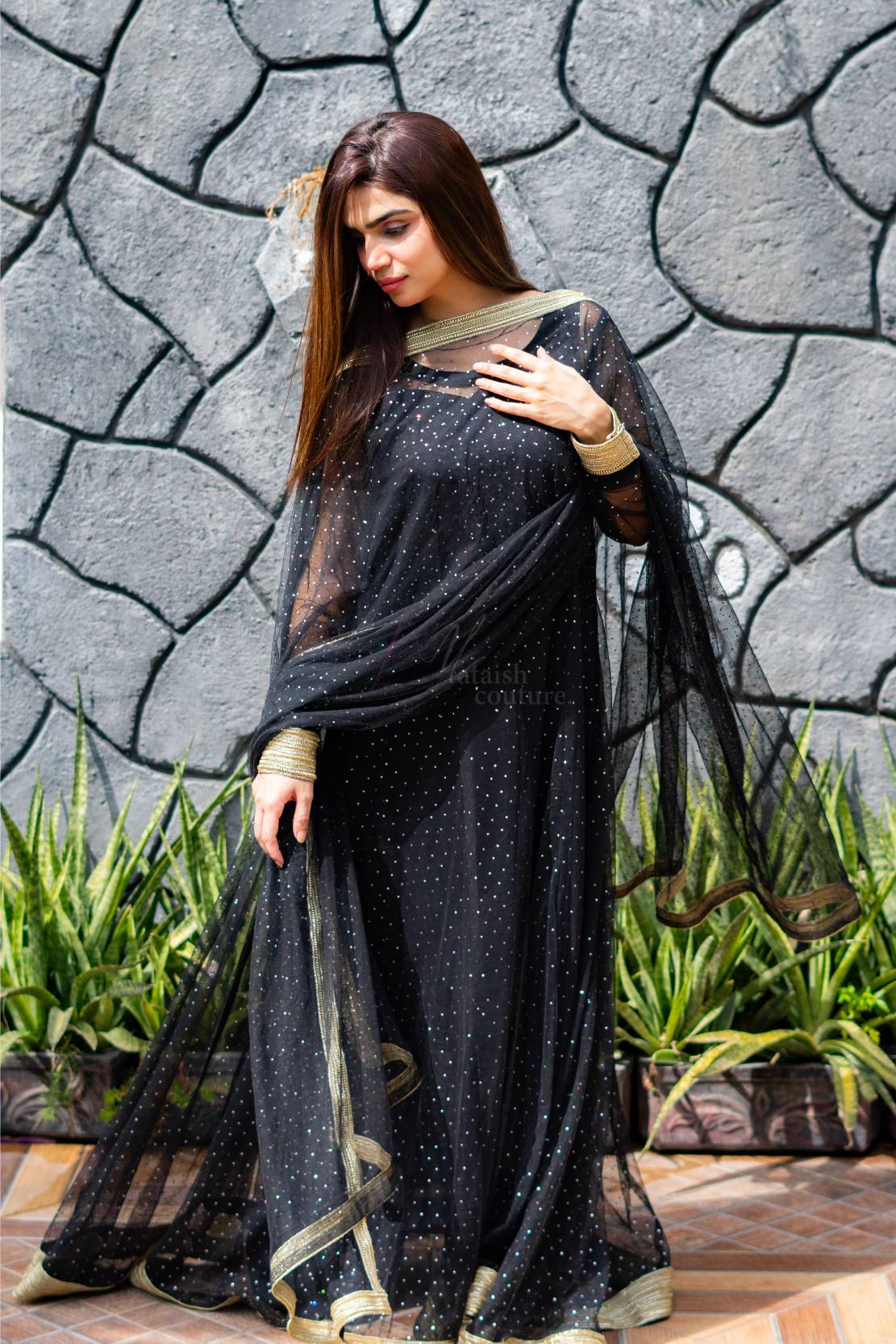 Sparkling_Black_-_Mataish-7990508