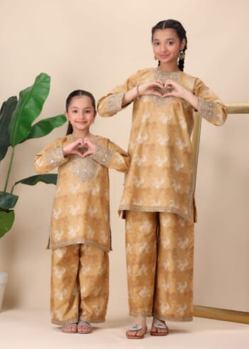 SKIN EMBROIDERED SUIT