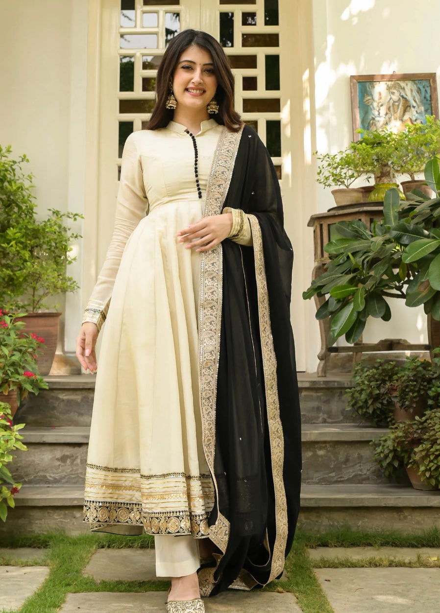 White_Black_Chiffon_-_Mataish_Couture-5034196