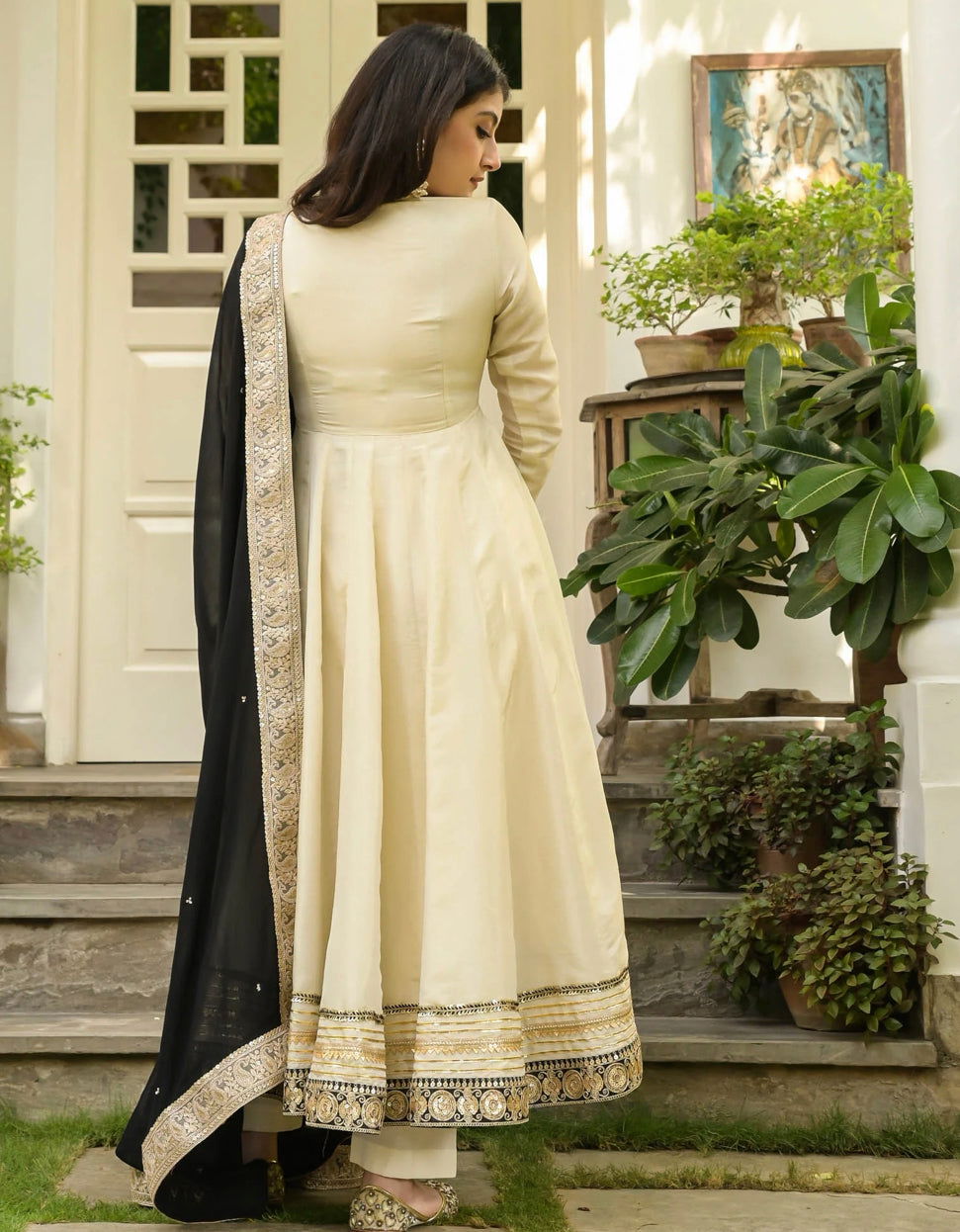 White_Black_Chiffon_-_Mataish_Couture-5034196