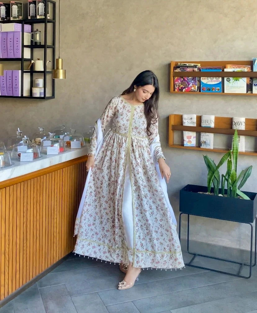 White_Floral_Anarkali_-_Mataish-7991009