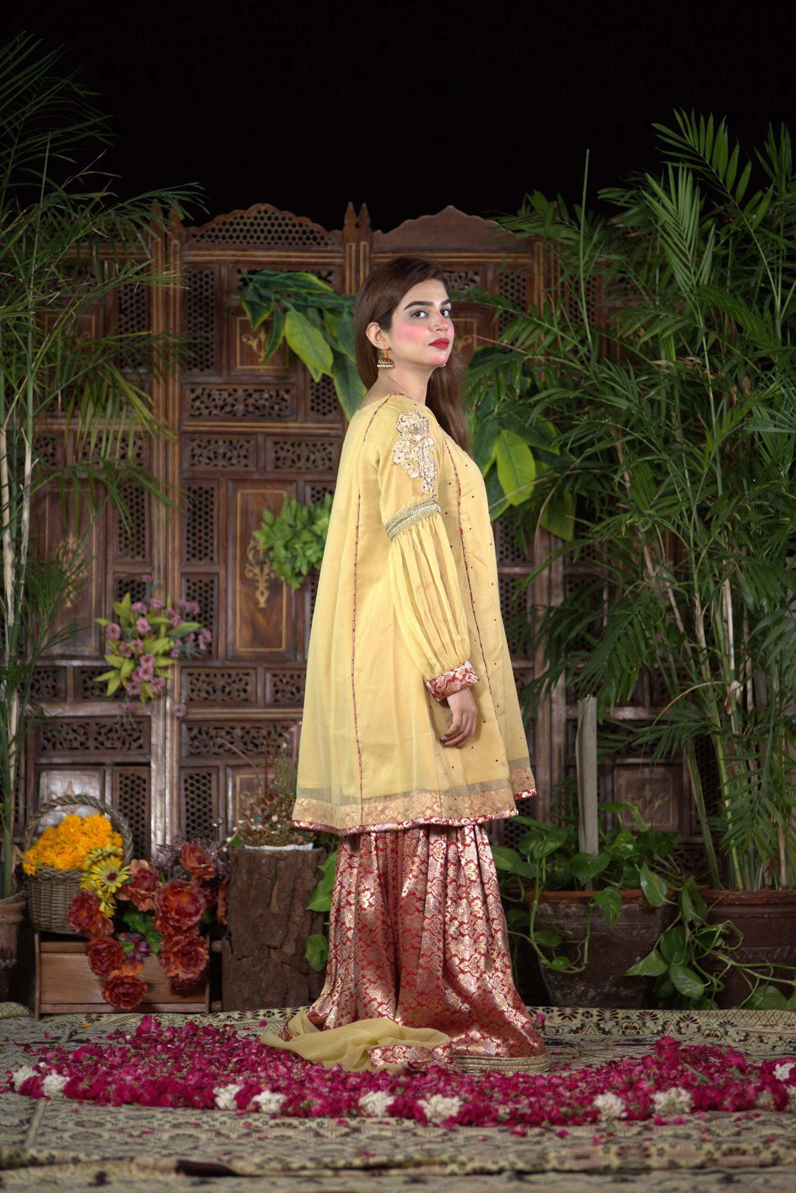 Yellow_Gararah_-_Mataish-7990278