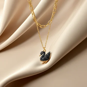 Black Swan Pendant Necklace Stylish & Fashionable