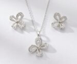 Silver Teardrop Flower Locket Set
