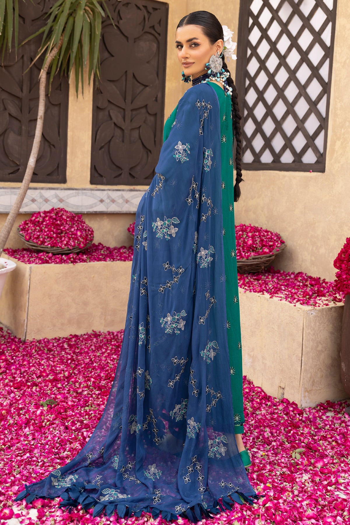Tassawur-TA-01-Unstitched-Embroidered-Slub-Karandi-3PC-Kleren-28646628032695