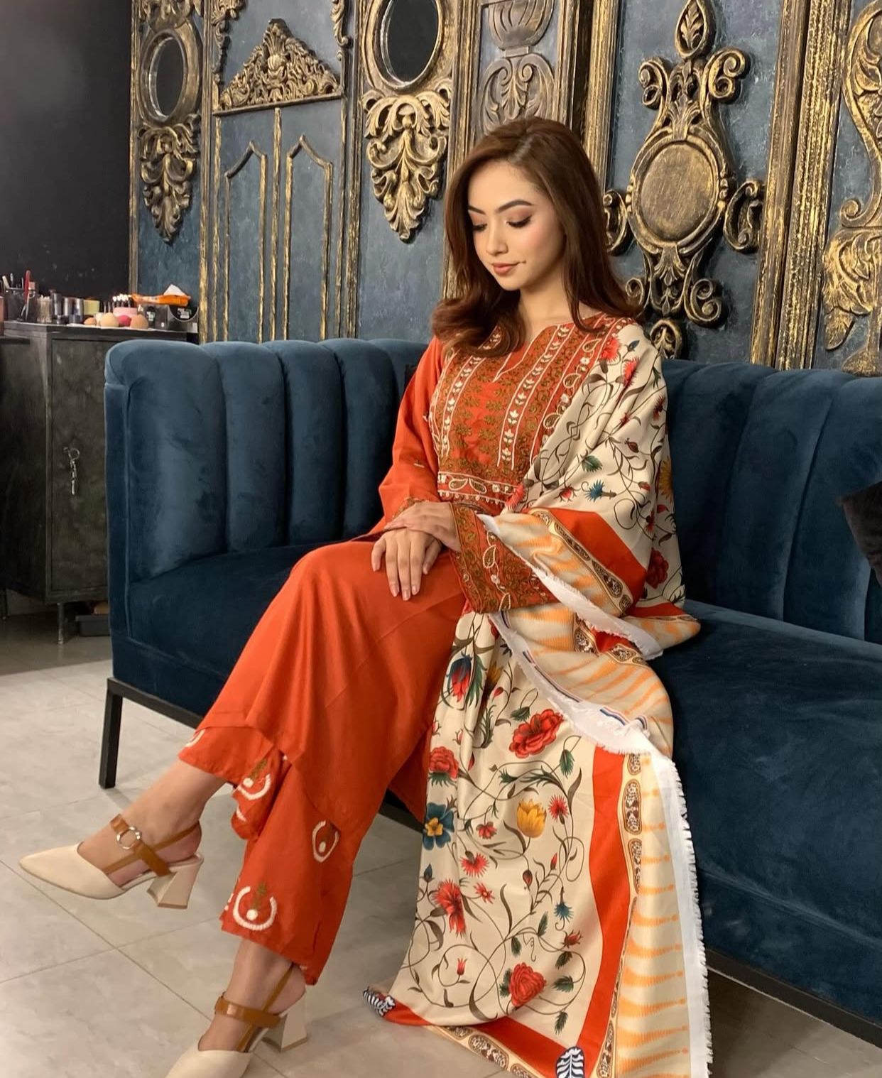 Liyana Embroidered 3PC