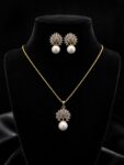 Gold Floral Pearl Pendant Set